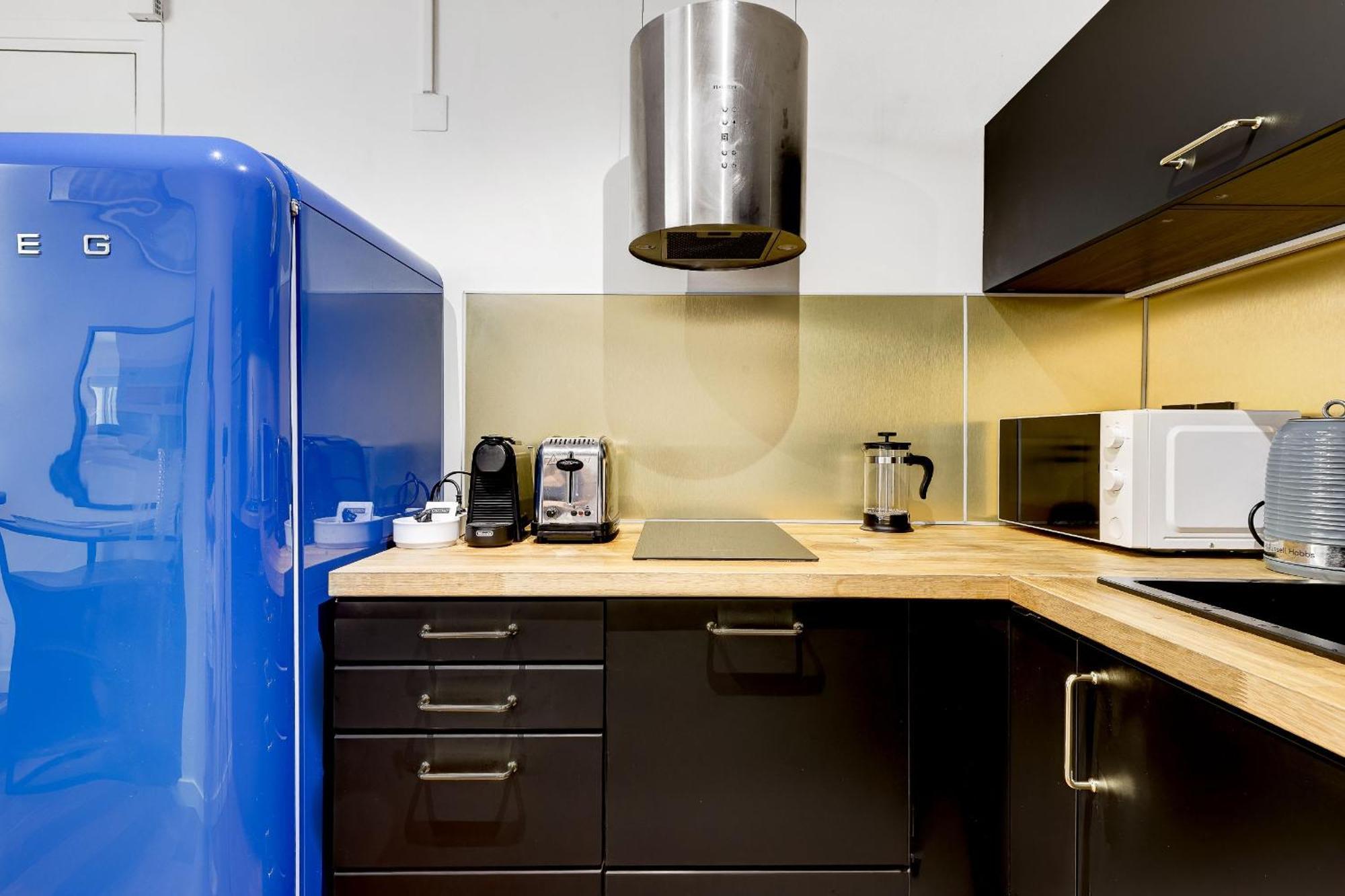 Bm -lumineux Et Pratique Pied A Terre Quartier Sebastopol Paris